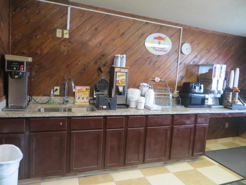 Hotel Super 8 By Wyndham Jefferson
