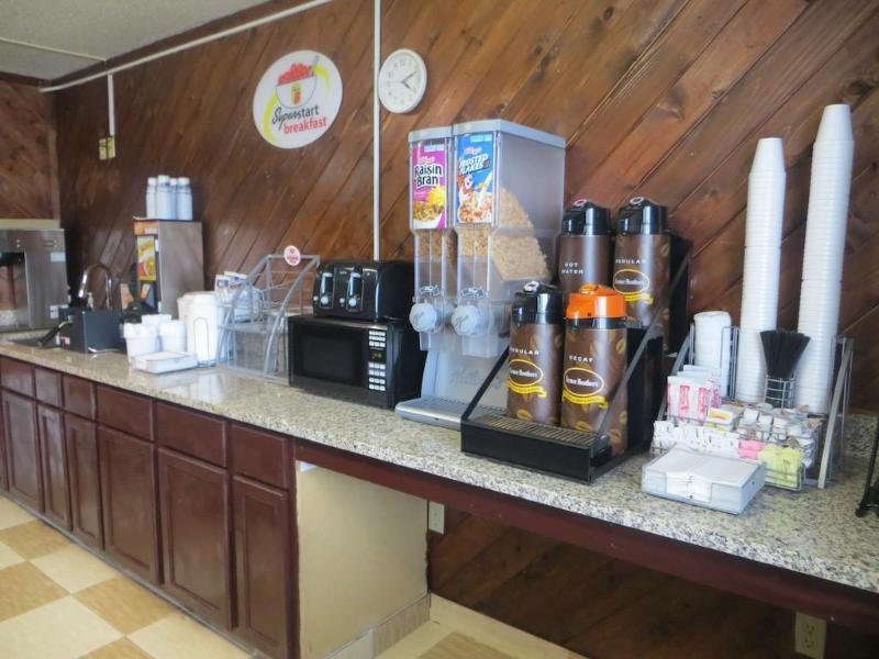 Super 8 By Wyndham 2* Jefferson